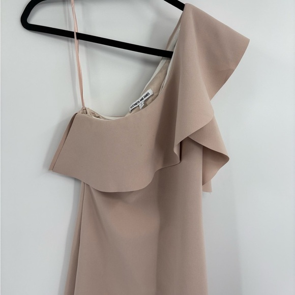 Elizabeth and James one shoulder pink ruffle sheath Jerard ponte Dress size 2 - Picture 2 of 16